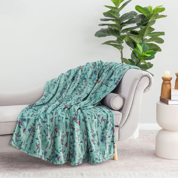 Plush Throw Blanket - Cardinal