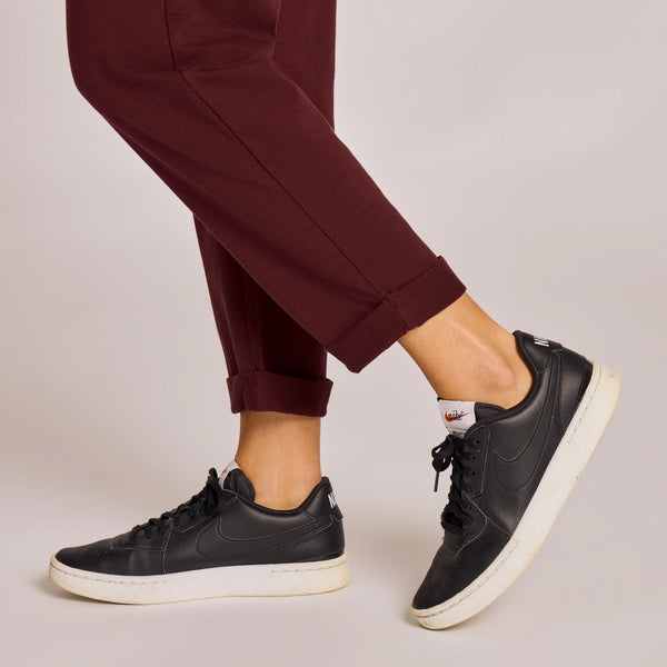 Women's Crusher-Flex Pant - Solid Dark Burgandy